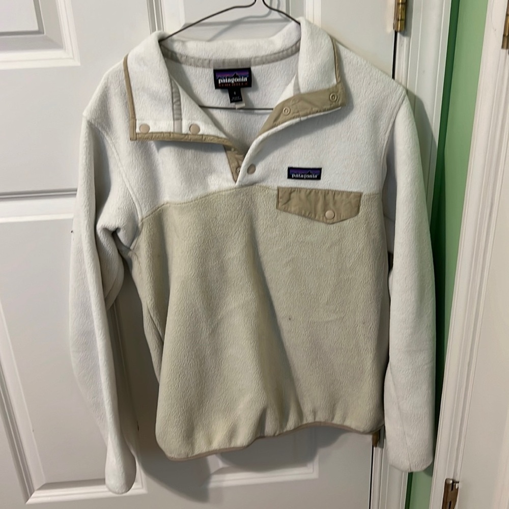 Patagonia synchilla gray and blue pull over size small